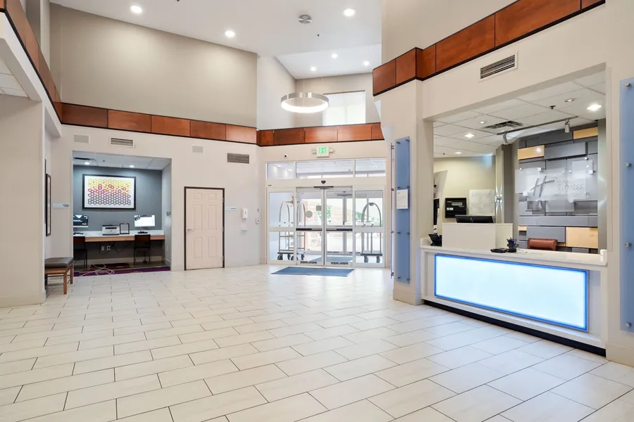 Holiday Inn Express Hotel & Suites Denver North - Thornton by IHG hotel detail image 6