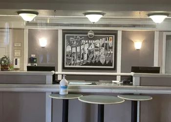 Super 8 By Wyndham San Bernardino hotel thumbnail 4