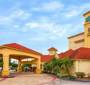 La Quinta Inn & Suites by Wyndham Lakeland West hotel detail image 3