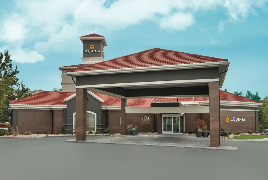 La Quinta Inn & Suites by Wyndham Orem University Pwy/Provo hotel detail image 6