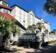 La Quinta Inn & Suites by Wyndham Jacksonville Butler Blvd hotel detail image 7