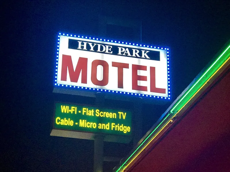 Hyde Park hotel detail image 2