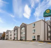 La Quinta Inn by Wyndham Cleveland Independence hotel detail image 5