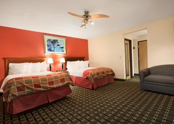 Baymont by Wyndham Springfield IL hotel thumbnail 2