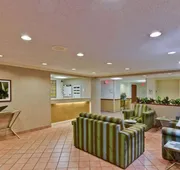 La Quinta Inn & Suites by Wyndham Lakeland East hotel detail image 5