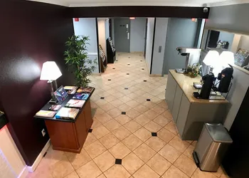 M Star Little Rock hotel thumbnail 8