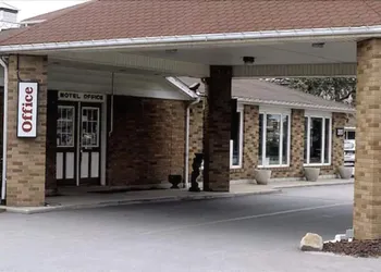 Ivy Rose Motor Inn hotel thumbnail 7