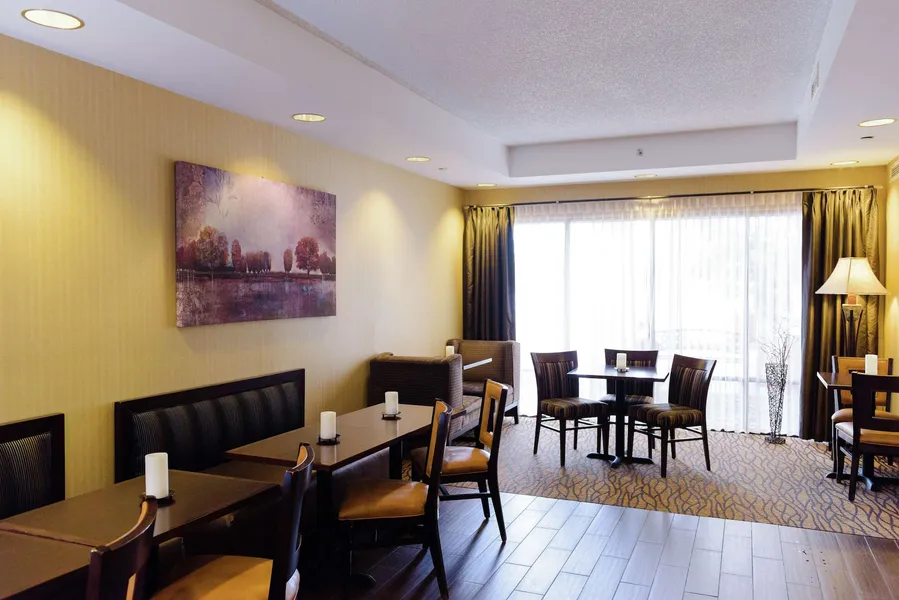 Hampton Inn Eau Claire hotel detail image 2