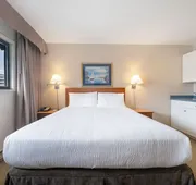 Sidney Waterfront Inn & Suites hotel detail image 5
