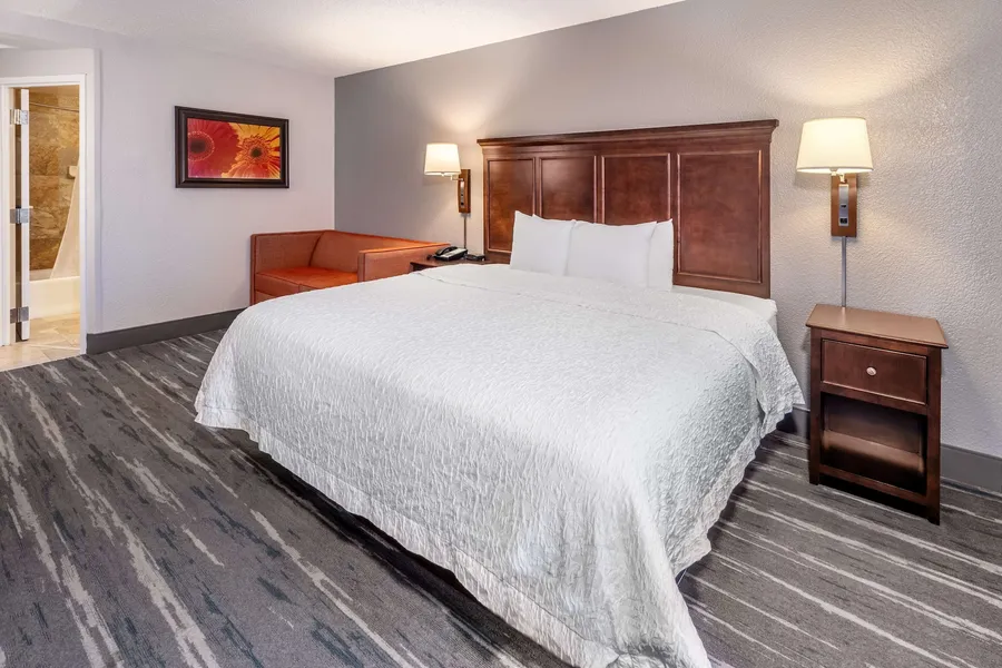 Hampton Inn Nashville/Vanderbilt hotel detail image 6