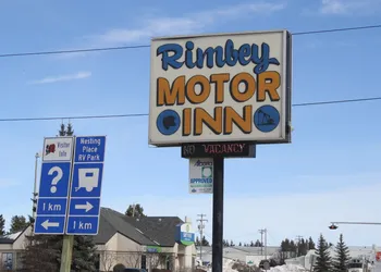 Rimbey Motor Inn hotel thumbnail 3