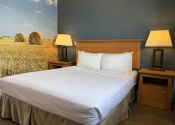 Rimbey Motor Inn hotel thumbnail 4