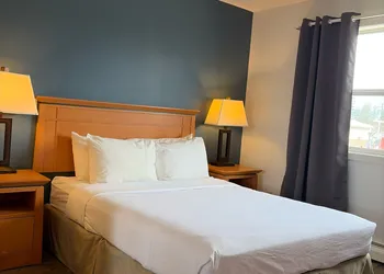Rimbey Motor Inn hotel thumbnail 6