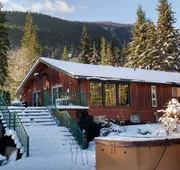 Mulvehill Creek Wilderness Inn hotel detail image 4