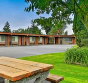 Arbutus Grove Motel hotel detail image 7