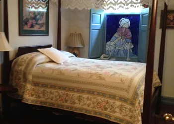 General Warren hotel thumbnail 8