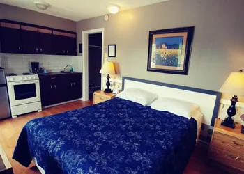 River Heights Motel hotel thumbnail 5
