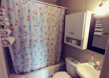 River Heights Motel hotel thumbnail 8
