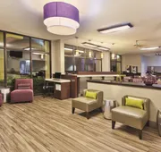 La Quinta Inn & Suites by Wyndham Charleston Riverview hotel detail image 3