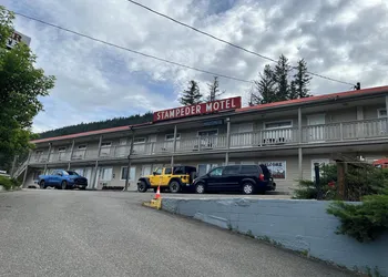 Stampeder Motel hotel thumbnail 2