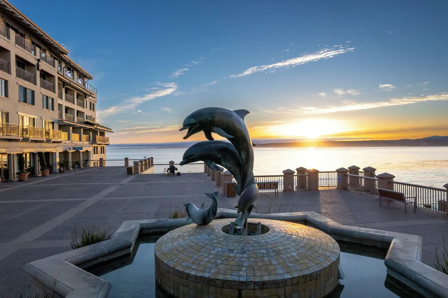 Monterey Plaza Hotel & Spa hotel detail image 6
