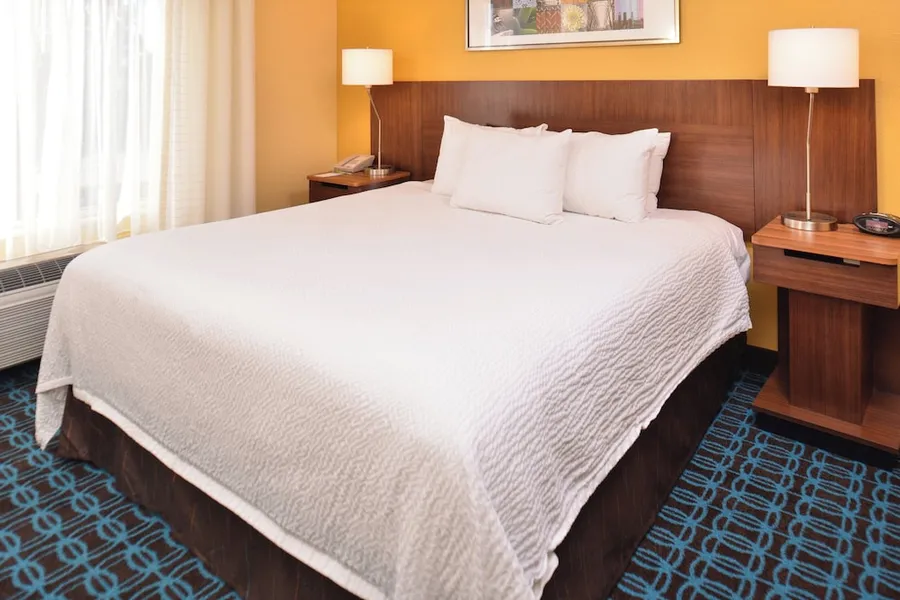 Fairfield Inn & Suites by Marriott Louisville North hotel detail image 6