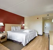 Red Roof Inn PLUS+ West Palm Beach hotel detail image 5