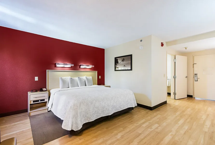 Red Roof Inn PLUS+ West Palm Beach hotel detail image 6