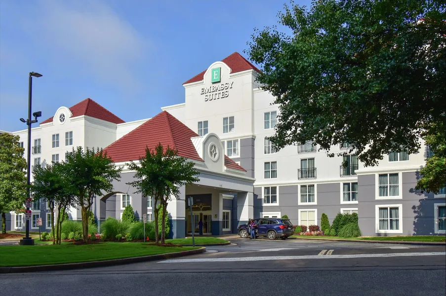 Embassy Suites by Hilton Atlanta Airport hotel detail image 2