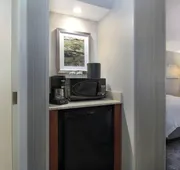 Courtyard by Marriott Hartford Cromwell hotel detail image 5