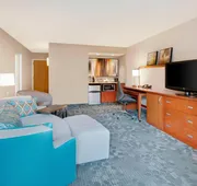 Courtyard by Marriott Savannah Midtown hotel detail image 3