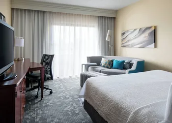 Courtyard by Marriott Denver Central Park hotel thumbnail 8
