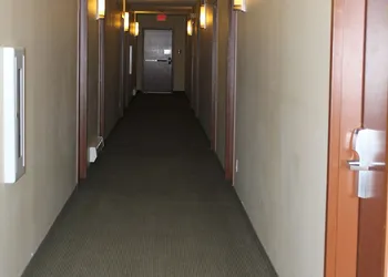 Circle 6 Motel hotel thumbnail 3
