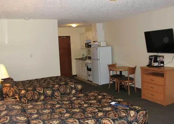 Circle 6 Motel hotel thumbnail 7