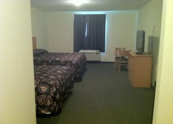 Circle 6 Motel hotel thumbnail 8