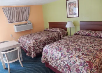 Townsman Motel hotel thumbnail 3