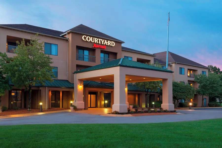 Courtyard by Marriott Akron Fairlawn hotel detail image 2
