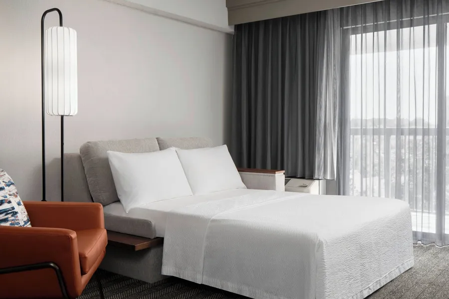 Courtyard by Marriott Jacksonville Butler Boulevard hotel detail image 6