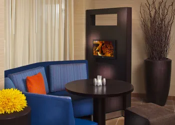 Courtyard by Marriott Birmingham Colonnade/Grandview hotel thumbnail 2