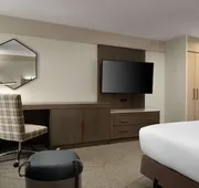 DoubleTree by Hilton Pittsburgh Airport hotel detail image 7