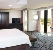 Embassy Suites by Hilton Detroit Livonia Novi hotel detail image 5