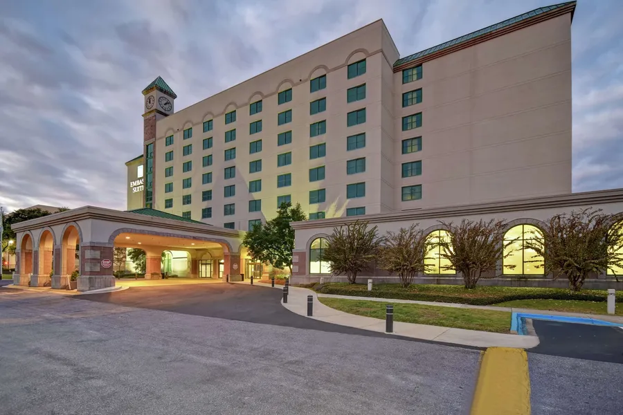 Embassy Suites by Hilton Montgomery Hotel & Conference Ctr hotel detail image 2