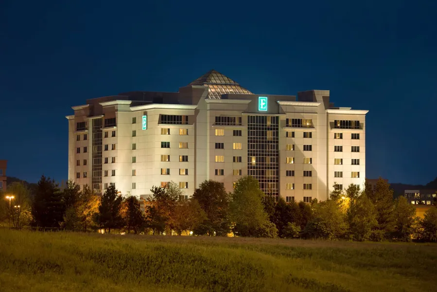 Embassy Suites by Hilton Franklin Cool Springs hotel detail image 2