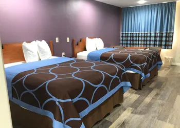 Diboll Inn & Suites hotel thumbnail 7