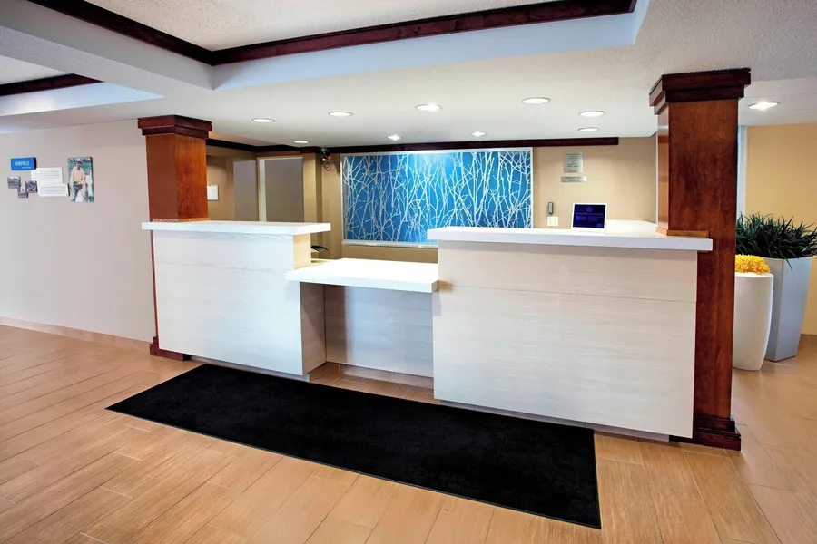 Fairfield Inn and Suites By Marriott Merrillville hotel detail image 2