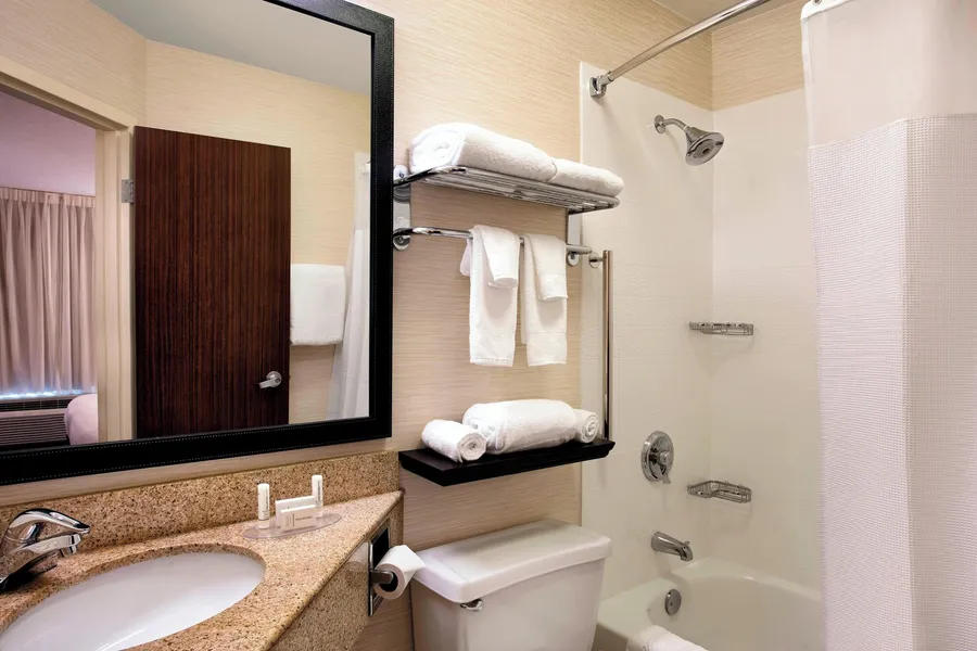 Fairfield Inn and Suites By Marriott Merrillville hotel detail image 6