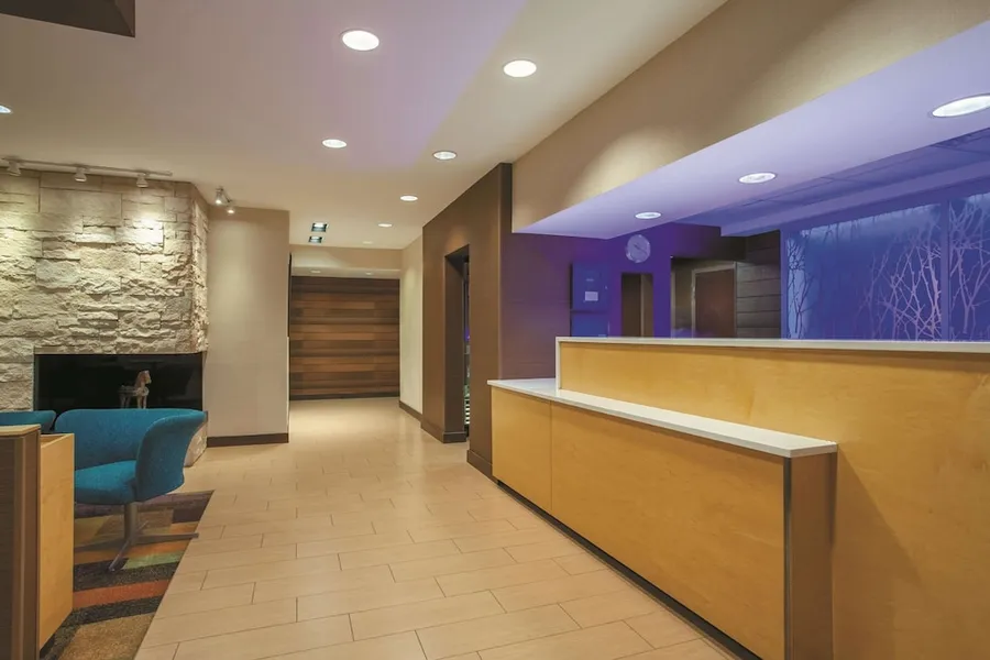 La Quinta Inn & Suites by Wyndham Manassas Battlefield hotel detail image 6