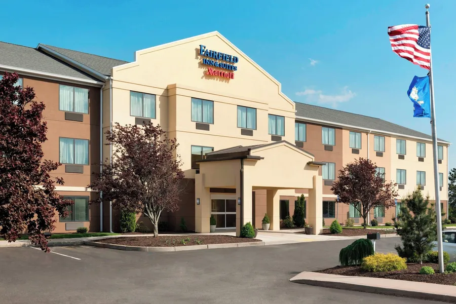 Fairfield Inn & Suites Hartford Manchester hotel detail image 2