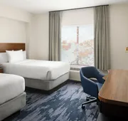 Fairfield Inn & Suites Newark Liberty International Airport hotel detail image 4