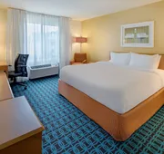 Fairfield Inn and Suites by Marriott Indianapolis Airport hotel detail image 7